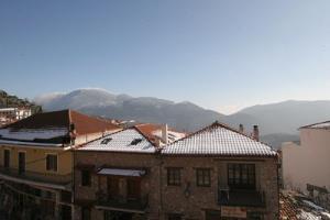 Hotel Arahova Inn
