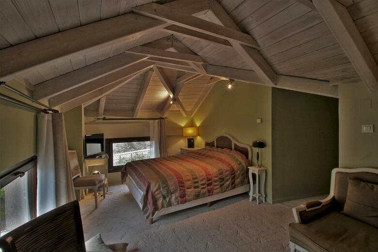 Boutique Hotel Skamnos
