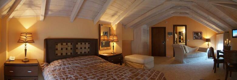 Boutique Hotel Skamnos
