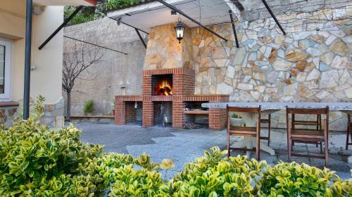 Blanes Villa Sleeps 9