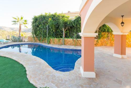 Stunning Luxury Villa