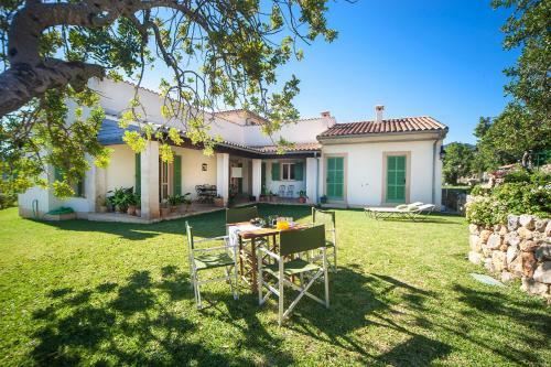 Villa Son Maguet For 12 Persons With Private Pool And Beautiful Views