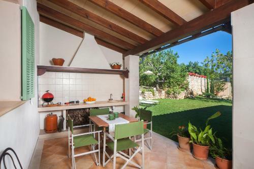 Villa Son Maguet For 12 Persons With Private Pool And Beautiful Views