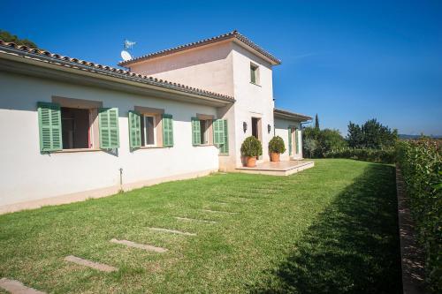 Villa Son Maguet For 12 Persons With Private Pool And Beautiful Views