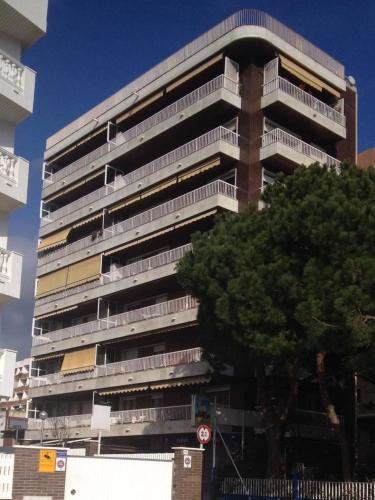 Apartment Carrer De Montserrat