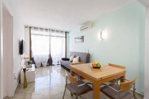Apartamento P2. Lia, Calella