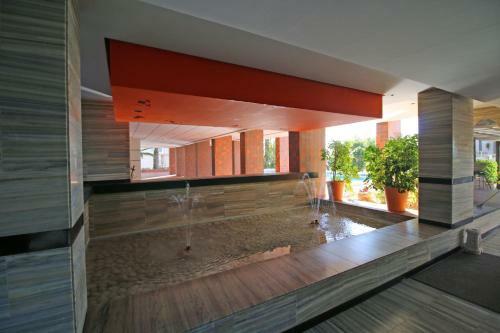 Holiday Apartment Colon