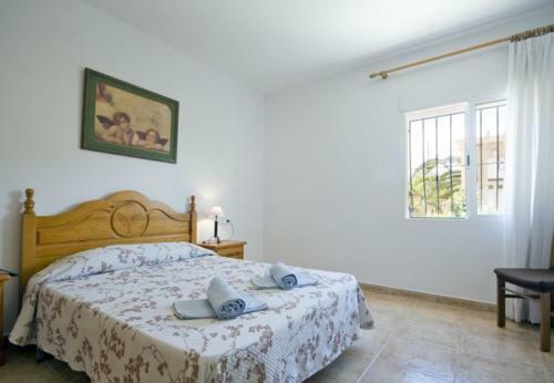Calpe Villa Sleeps 16 Pool