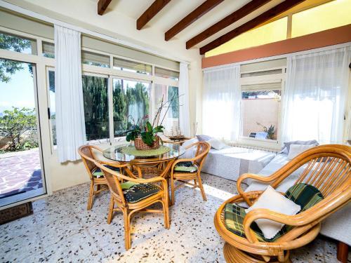 Holiday Home Villa Alegr�a
