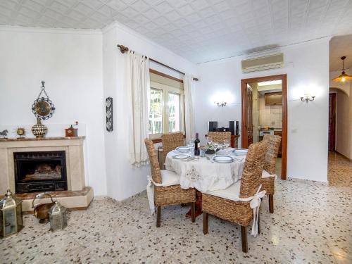 Holiday Home Villa Alegr�a