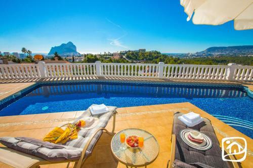 Abahana Villas The Sun