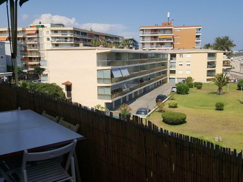 Apartamento Miramar Serveis - Ca La Sonia