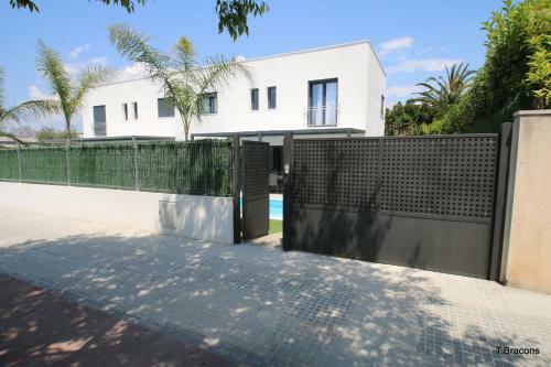 Villa Milos
