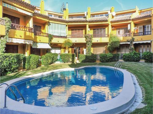 Three-bedroom Holiday Home In Cambrils