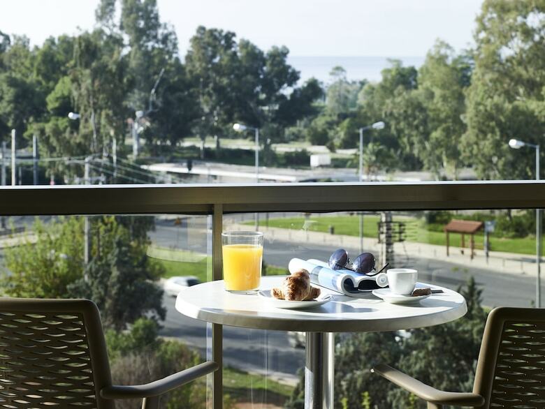 Hotel Golden Sun