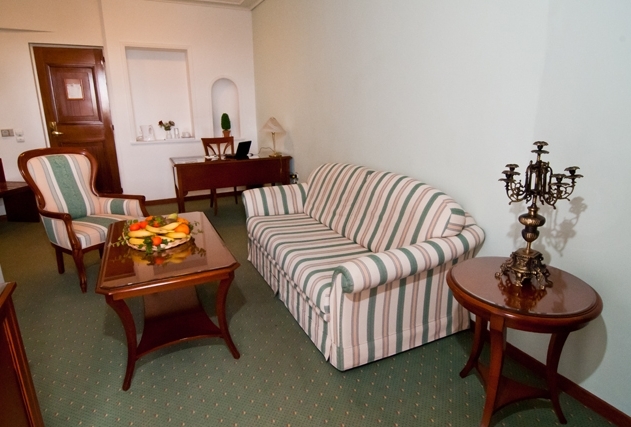Oasis Hotel Apartments