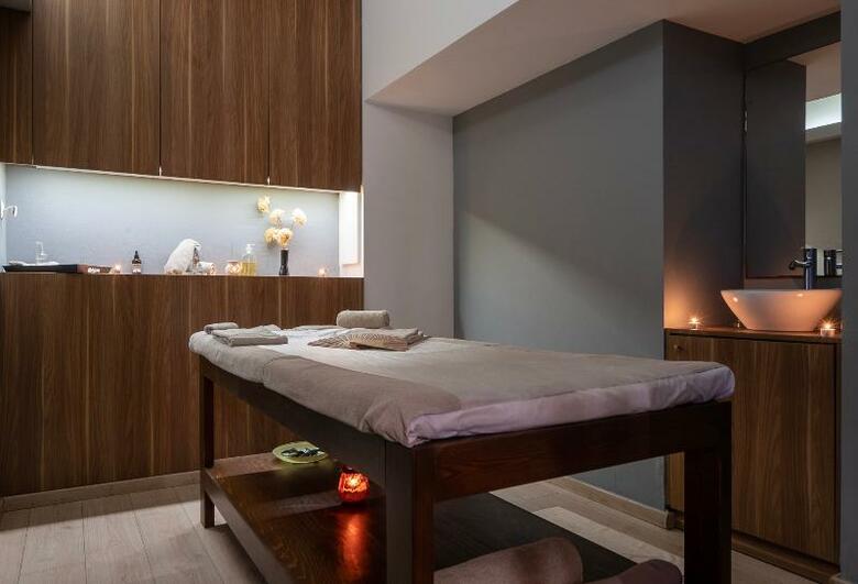 Lavris Hotels And Bungalows