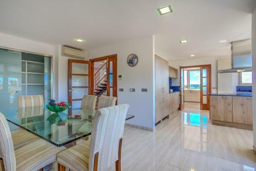 Can Picafort Villa Sleeps 4 Air Con Wifi
