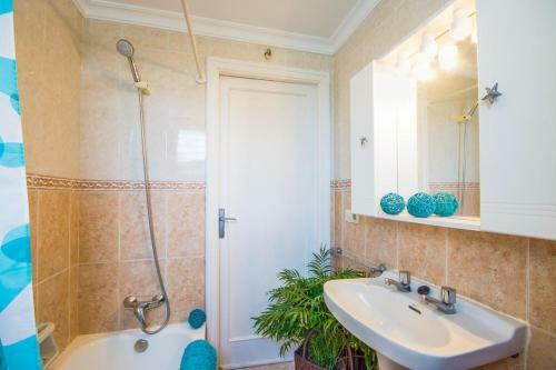 Can Picafort Villa Sleeps 11 Pool Air Con Wifi