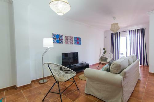 Live Malpais House
