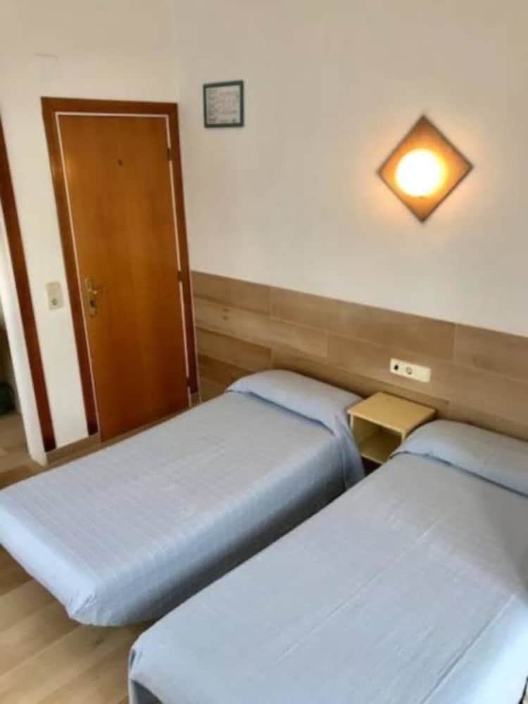 Albergue Hostal Casa Torrent