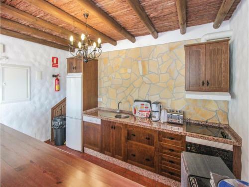 Four-bedroom Holiday Home In Canillas De Albaida