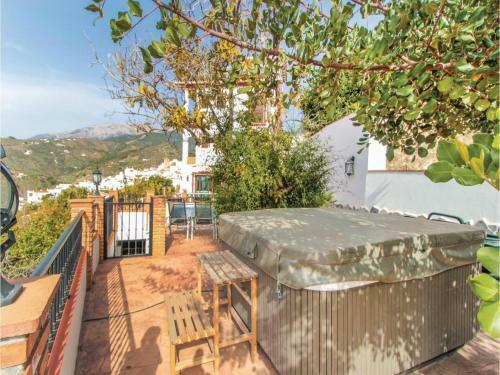 Four-bedroom Holiday Home In Canillas De Albaida