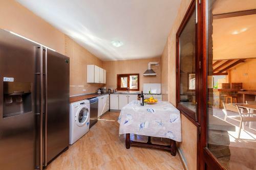 Apartamento Mar�a (arriba Y Abajo)
