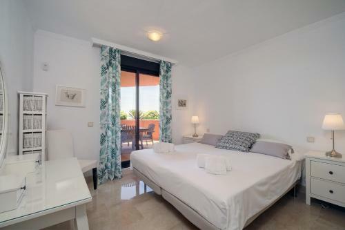 Apartamento Jardin Y Golf Casares