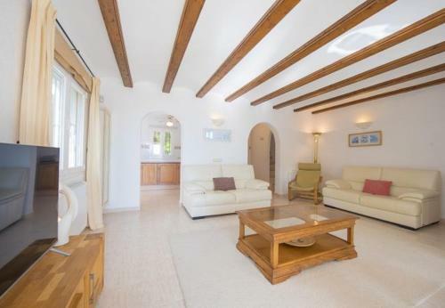 Casas De Torrat Villa Sleeps 9 Pool