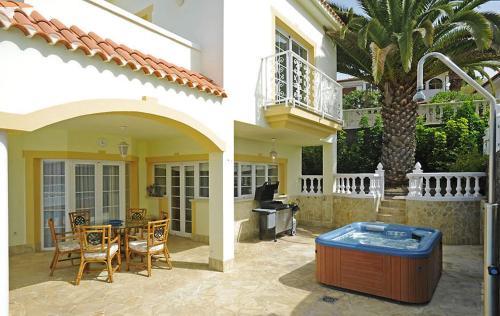 Villa Madrina
