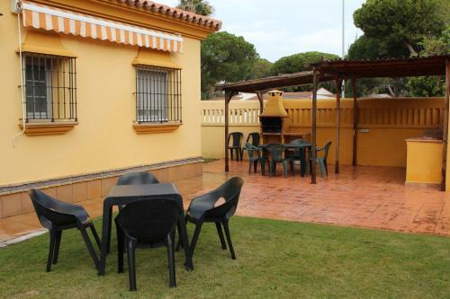 Chalet Popeye Con Piscina