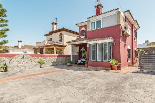 Villa Marty - S�lo Mayores De 25 A�os