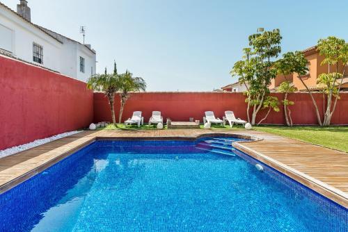 Villa Marty - S�lo Mayores De 25 A�os