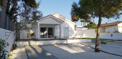 Chalet En Chiclana - "la Morri�a"