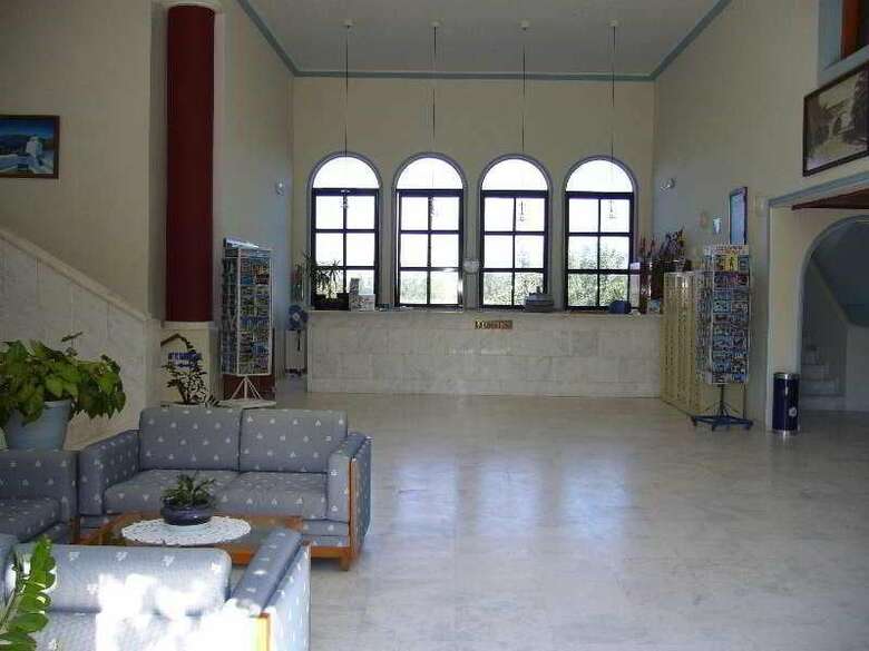 Hotel Nina