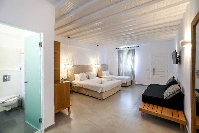 Hotel Petinaros