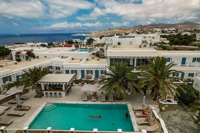 Hotel Petinaros