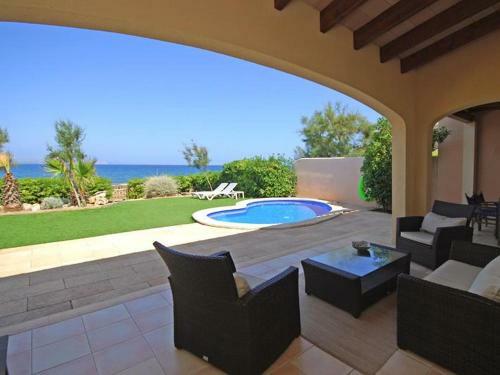 Holiday Home Embat