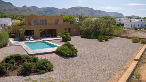 Villa Latina