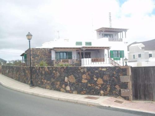 Conil Villa Sleeps 6 Pool Wifi