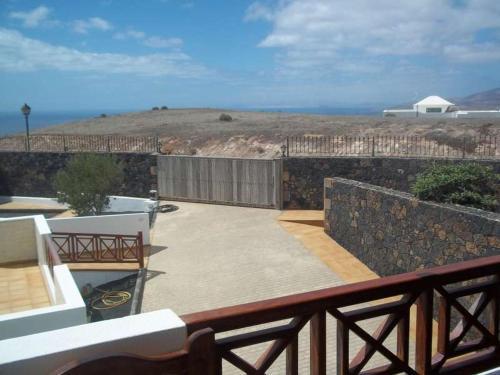 Conil Villa Sleeps 6 Pool Wifi