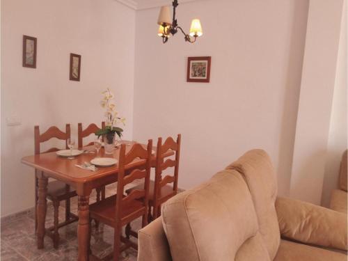 Two-bedroom Holiday Home In Conil De La Frontera