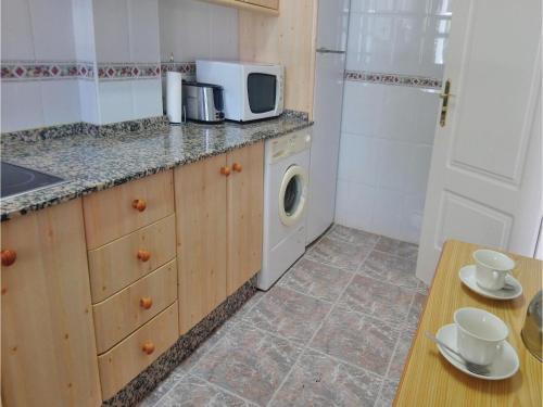Two-bedroom Holiday Home In Conil De La Frontera