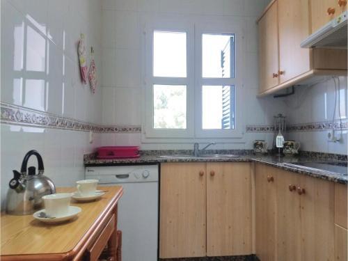 Two-bedroom Holiday Home In Conil De La Frontera