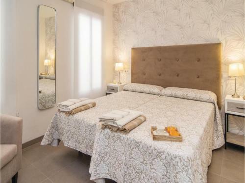 Three-bedroom Apartment In Cordoba