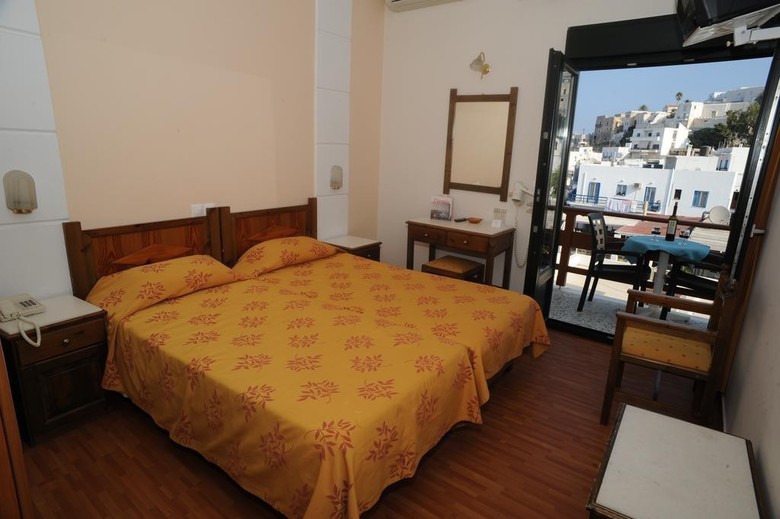 Hotel Coronis
