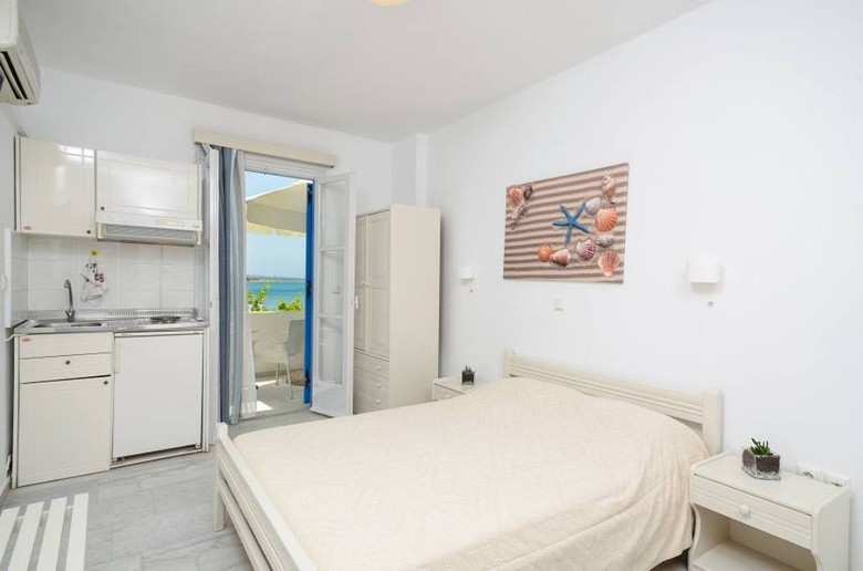 Hotel Diogenis Studios