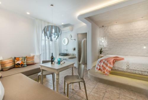 Spiros Hotel