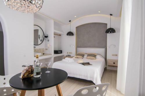 Spiros Hotel